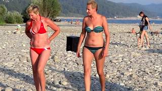 На пляже у ресторана "Князь Багратион" в Лазаревском. Lazarevskoe - SOCHI - RUSSIA