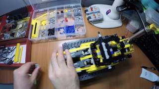 LEPIN 20007 Motorized Excavator Tracked Loader Speed Build (Lego 8043)
