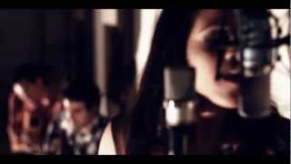 Paula Gomes - Domino | Jessie J