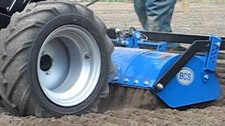 BCS 750 met 1 meter bak en rol. www.tuinmachines.com