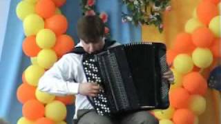 TCHAIKOVSKY - Finale from Violin Concerto in D Major, Op.35 plays Hrustevich