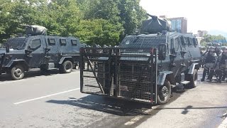 Macedonian police ready for protests03