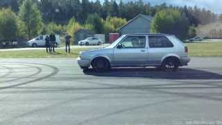 E63 vs Golf II