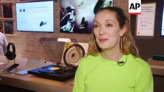 Vinyl revival at CES tech show