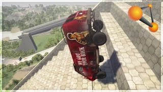 СБРАСЫВАЕМ ТАЧКИ С ОГРОМНОЙ ЛЕСТНИЦЫ В BEAMNG DRIVE