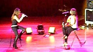 malú y vanesa martin