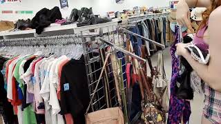 Amouranth can't walk in the store dressed like "this"