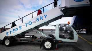 Трап самоходный аэродромный ТА-С / Self-propelled Passenger Stairs TA-S