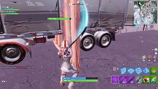 Fortnite: Get trapped...