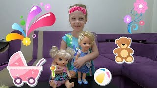 Милана показывает свою куклу Беби Элайв. Малышка и лапша./Doll Baby Alive