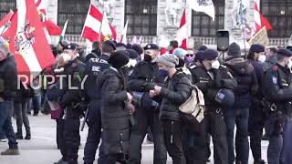 Austria: Hundreds gather against vaccine mandate in Vienna