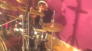 Little Mix - Wings Drumcover by 9 year old girl drummer Sophie