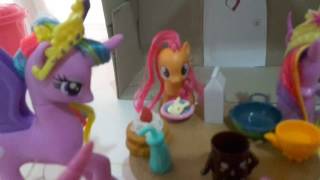 MLP-Royal pain Ep.1 (disater food fight!)