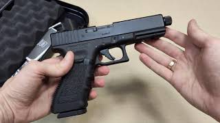 Пневматический пистолет Umarex Glock 17 (5.8366)