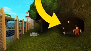 SECRET TUNNELS IN ROBLOX JAILBREAK!