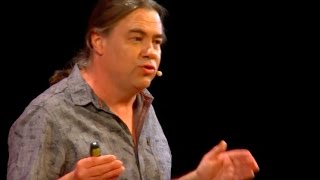 Las bacterias y la soberbia humana | Alejandro Vila | TEDxRosario