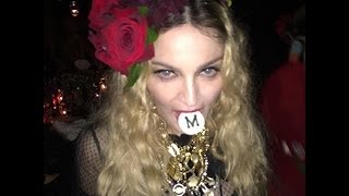 Мадонна в образе цыганской королевы отгуляла 57 день рождения