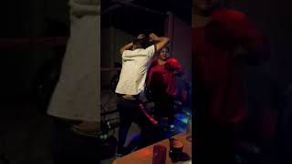 Ja ella jura que baila bonito
