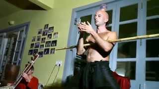 Сверх возможности человека Йог Криштиан и его шары