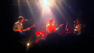 Sharon Van Etten - In Line, Paris Point Ephémère