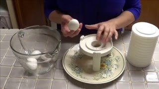 How To Use an EGGSTRACTOR to Peel an Egg
