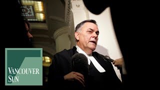 Speaker Darryl Plecas addresses media after claims of crisis in legislature | Vancouver Sun