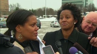 Mall shooting witness: All we saw was a mass of people running