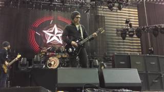 Alter Bridge: ''Island Of Fools'' Live At Soundcheck