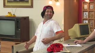 McGyver esta en su nueva faceta de Masajista Profesional y su clienta es nada más que Lilian Ruíz