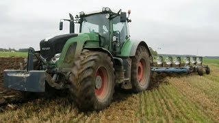 Giant Fendt 936 Vario ploughing