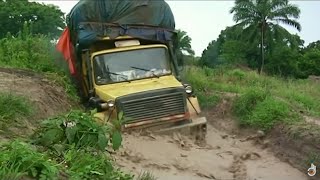 Deadliest Journeys - Amazonian's Hotheads
