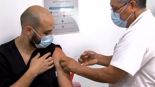 В Аргентине началась вакцинация "Спутником V"