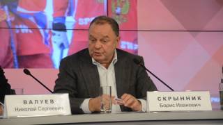 Борис Скрынник о хоккеее с мячом на Универсиаде-2019