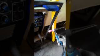 Сварка литых дисков Aurora Pro Inter Tig 200 AC/DC Pulse