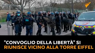 Parigi: "Convoglio della libertà" si riunisce vicino alla Torre Eiffel