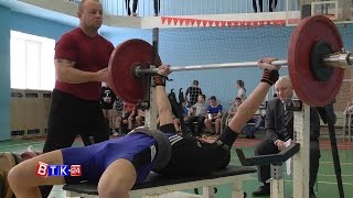 Чемпионат и Первенство Республики Коми по жиму штанги лежа в Вуктыле