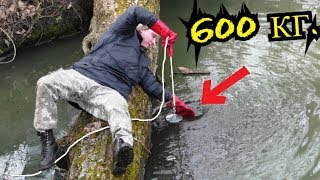 КИНУЛИ МАГНИТ на 600 кг В  РЕКУ ВОЗЛЕ ДАЧ! УЛОВ СТОЯ НЕ ПОДНЯТЬ!