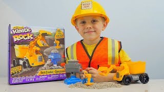 Машинки Песок и Даник Строитель. Кинетический гравий с Самосвалом. KINETIC ROCK CRUSHER