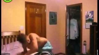Ragazzo che sclera perchè la madre gli ha cancellato l'account di World of Warcraft