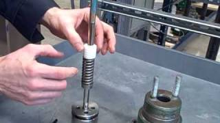 Sliding-stem control valve packing