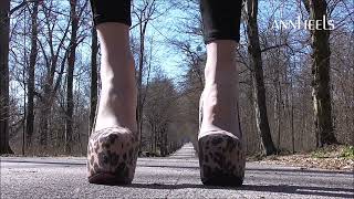 ANIA - KOUCLA HEELS WITH PINK SOLE