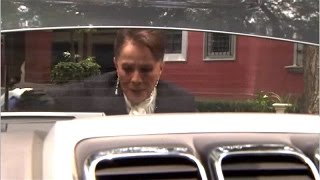 Triunfo del Amor | Eva intenta cremar Bernarda en el coche