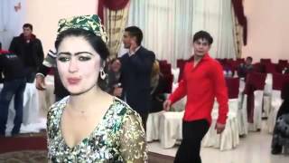 To'yda qotib qolgan opa prikol