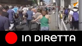 Proteste contro le restrizioni anti coronavirus