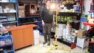Proiector 2x150W cu suport telescopic Total Green