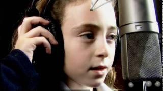 ORGULLOSO DE SER CHAPÍN MONTESSORI  CANTA 2011