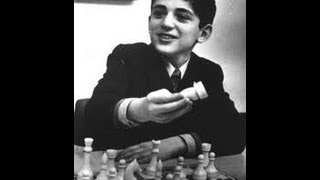 Garry Kasparov's Favourite Chess Game! Alexander McDonnell vs La Bourdonnais - London 1834