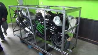 Unboksing Kawasaki ZZR 1400 Special Edition 2013 Pierwsze odpalanie zzr-y  [Moto Klinika]