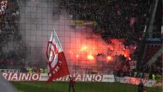 1. FSV Mainz 05 gg. Kaiserslautern - 25.2.2012 - Einlauf der Teams zum Derby