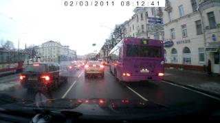 Минск 2011 год. Проспект Независимости. BMW X5 видео-регистратор
